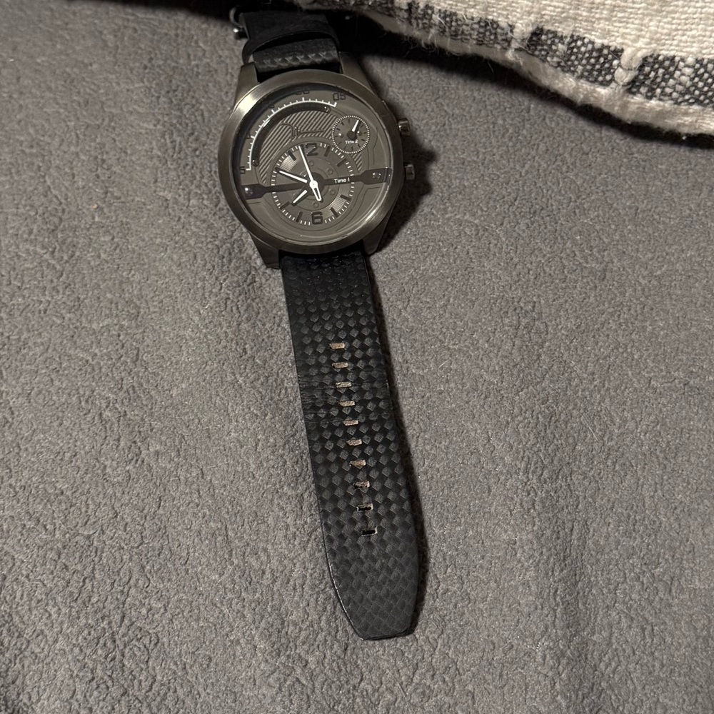 Marc Anthony Black and Silver Men's Watch
